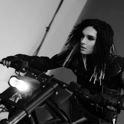 Bill Kaulitz "I love you three meters above the sky."