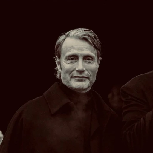 •Mads Mikkelsen