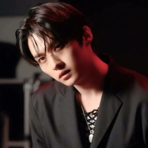 𝐿ee 𝑀inho ₊ ⊹