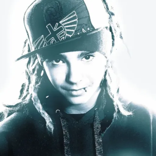 Tom Kaulitz⠀ ୭⠀ Awkward ! !
