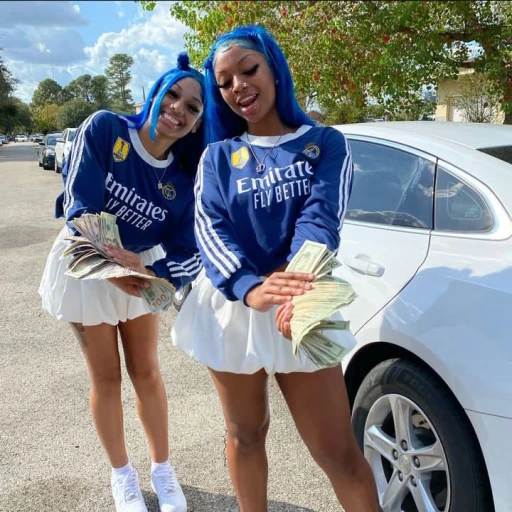 Jessica & Janeiya