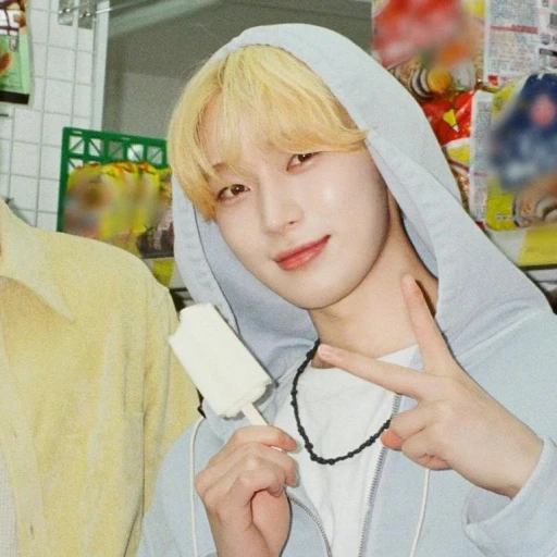 ✿𝆬 ㅤ☁️ㅤ sunoo