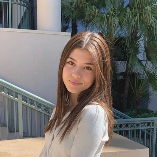 Olivia Smith bully