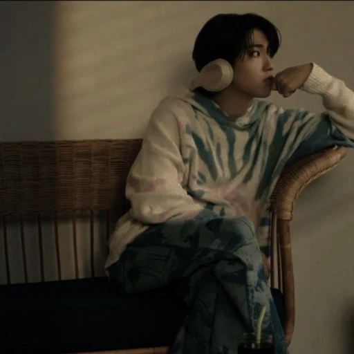 。:.゚ヽHan Jisungノ゚.:。+゚⁷