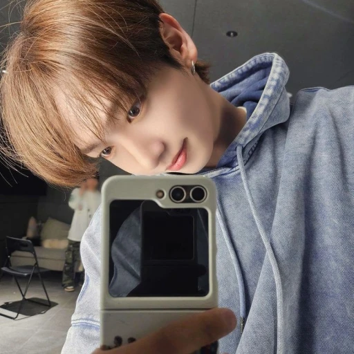 ꒰ ୭ৎ ꒱ myung jaehyun ¹¹ . .