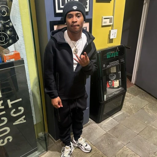 Lil scoom