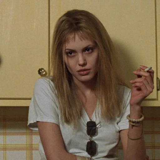 Lisa Rowe[𝐖𝐋𝐖]✧˖°࿐