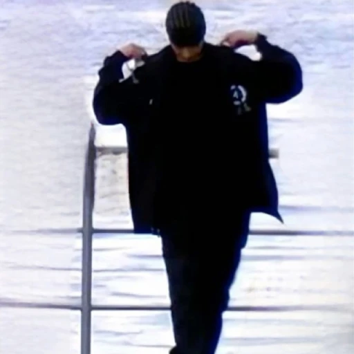 Tom Kaulitz-infiel-