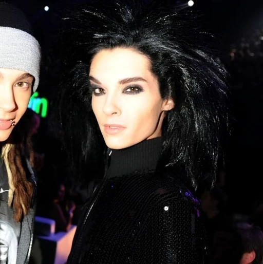 Bill Kaulitz • Ascensor