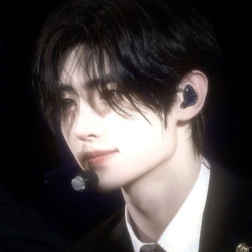 sunghoon