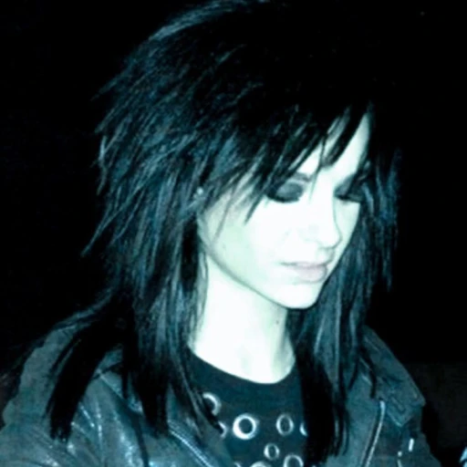 •Bill Kaulitz • (gay)