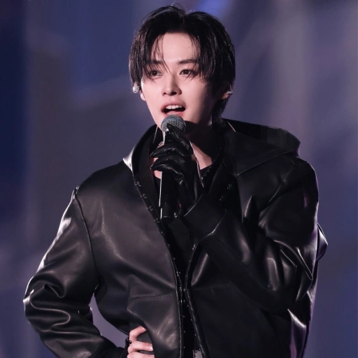 Lee Minho (I'm his manager)