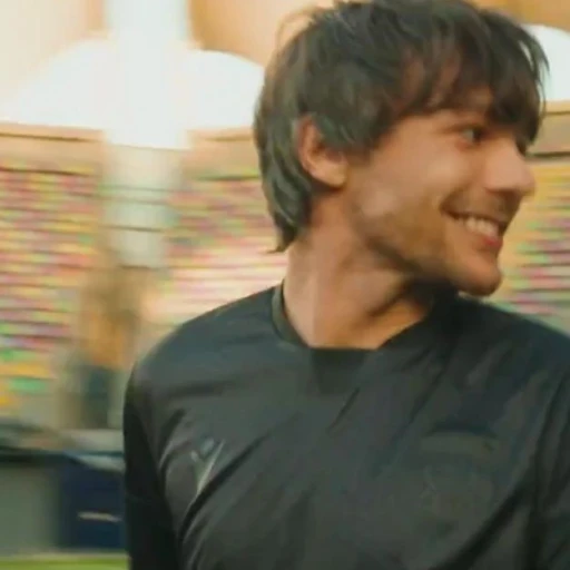 ⁵★Louis T.