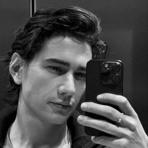 Enzo Vogrincic