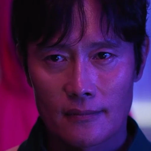 Lee Byung-hun (player 001)