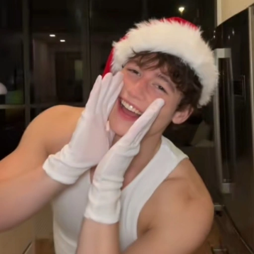 𝓑. ᥲᥴһ ᑲᥙ𝗊ᥙᥱᥒ 〔🎄〕