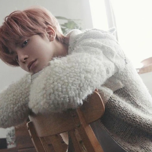 ઇઉ By Taehyun ∘˚° ⁴⁰