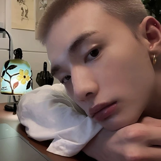 Hwang Hyunjin