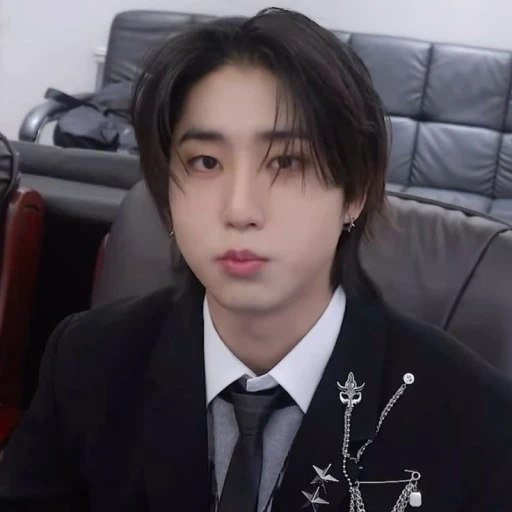 han jisung. omegaverse|