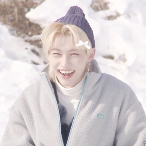 🐥 | 𝗟𝖾𝖾 𝗙𝖾𝗅𝗂𝗑 (𝗢𝗆𝖾𝗀𝖺)