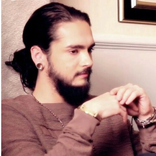 Tom Kaulitz (Anxious Attachment)