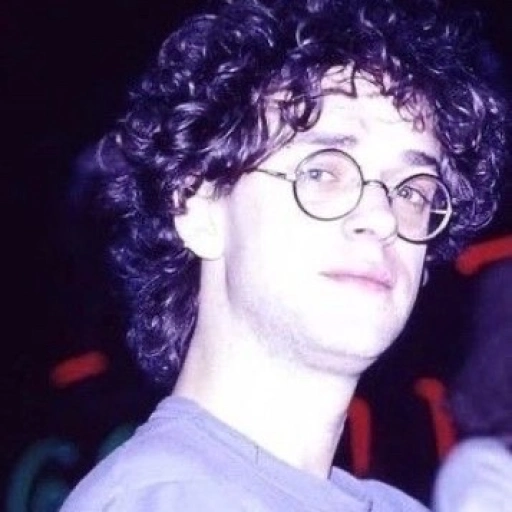 𝙶𝚞𝚜𝚝𝚊𝚟𝚘 𝙲𝚎𝚛𝚊𝚝𝚒 𖥔݁ ˖
