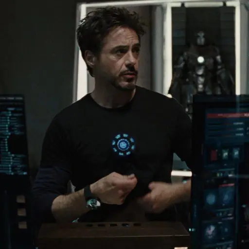 Tony Stark •••