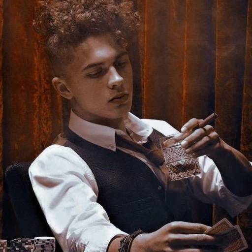 Jonas| mafia boss