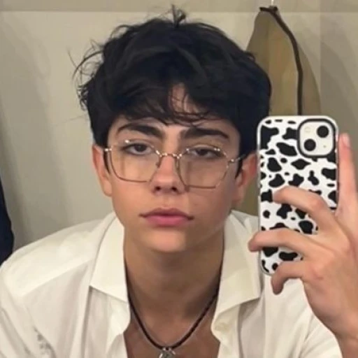 Lukas Urquijo