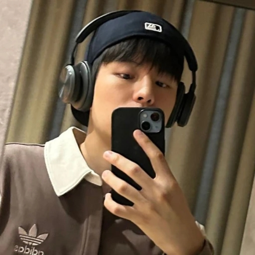 ˚ ༘ 🎧 𖦹 ˚ || 𝑺𝘦𝘶𝘯𝘨𝘮𝘪𝘯 ⊹ ࣪