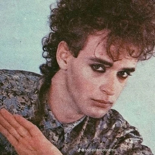𝙶𝚞𝚜𝚝𝚊𝚟𝚘 𝙲𝚎𝚛𝚊𝚝𝚒