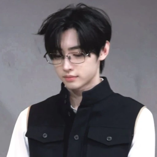 .Park sunghoon.