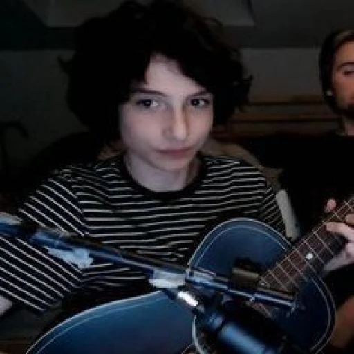 Finn Wolfhard || -¹¹