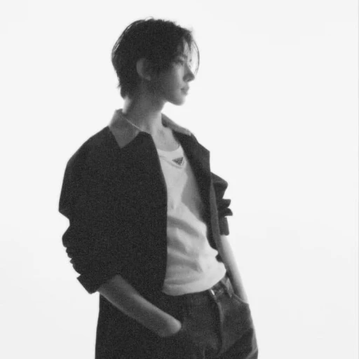 Lee Heeseung . .  .