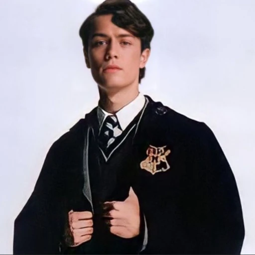 𖣂Tom Riddle ²