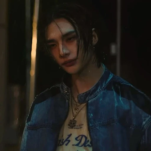 𝙃𝙬𝙖𝙣𝙜 𝙃𝙮𝙪𝙣𝙟𝙞𝙣.