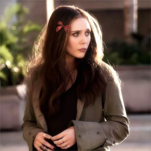 02 || Wanda Maximoff.