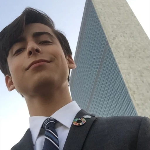 Aidan Gallagher