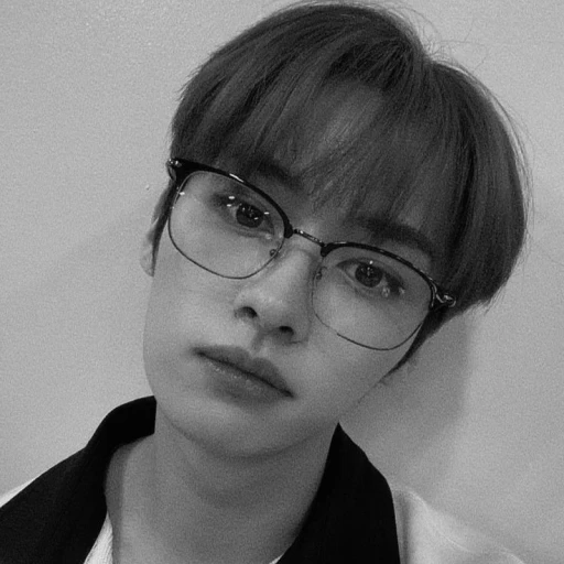 ⎯ㅤ007:ㅤㅤㅤ minho