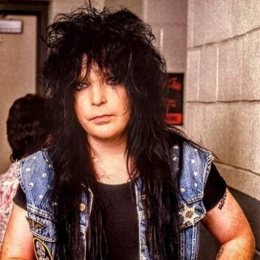 Mick Mars - your bro