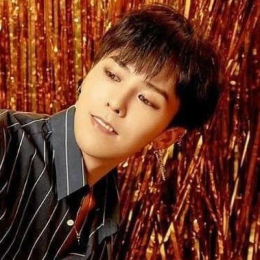 G-DRAGON⁷