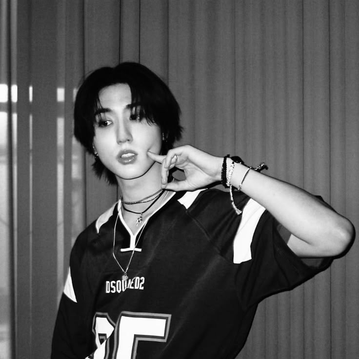 𝟎𝟖 | Han jisung --- (Minsung)