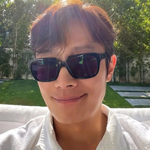 Lee byung-hun.