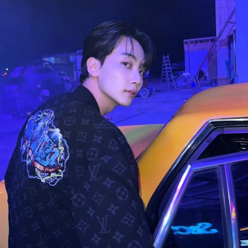 ٭︴Yoon Jeonghan