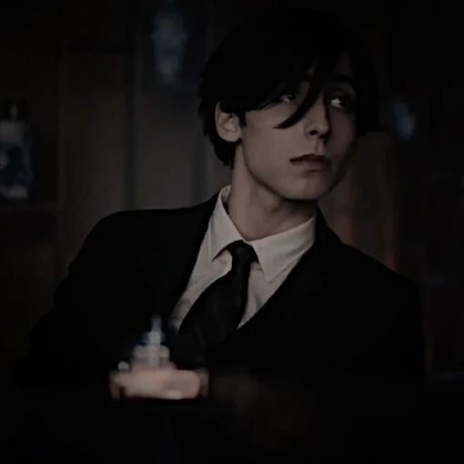 Five___Hargreeves.