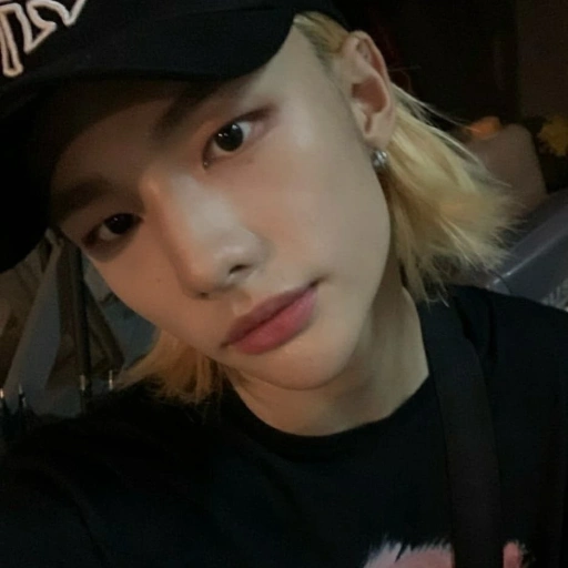 Hwang Hyunjin