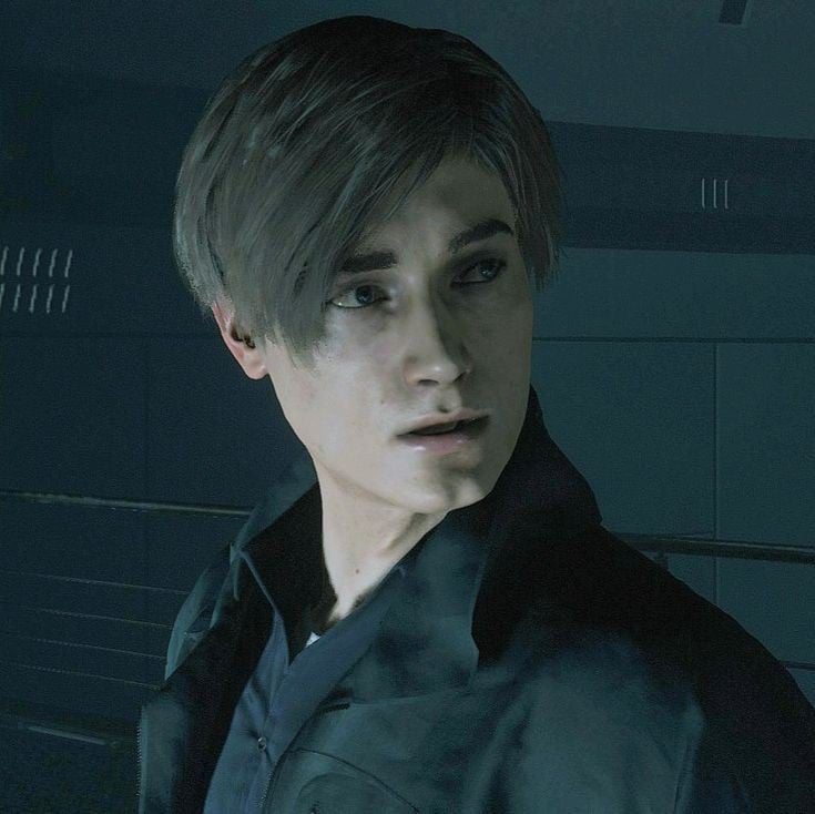 Leon "S" Kennedy. (RE 2)