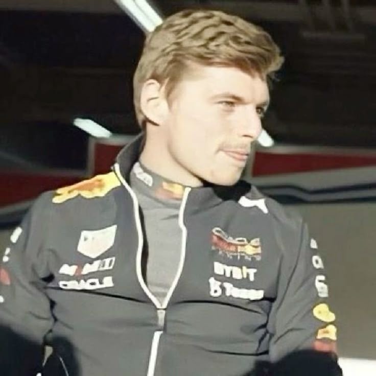 Max Verstappen>