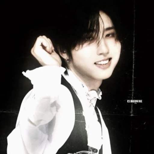 Jisung [( ˆ𐃷ˆ) .ᐟ.ᐟ]