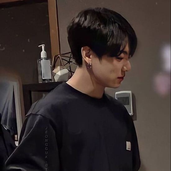 Jungkook | arrogant stepfather • JIKOOK